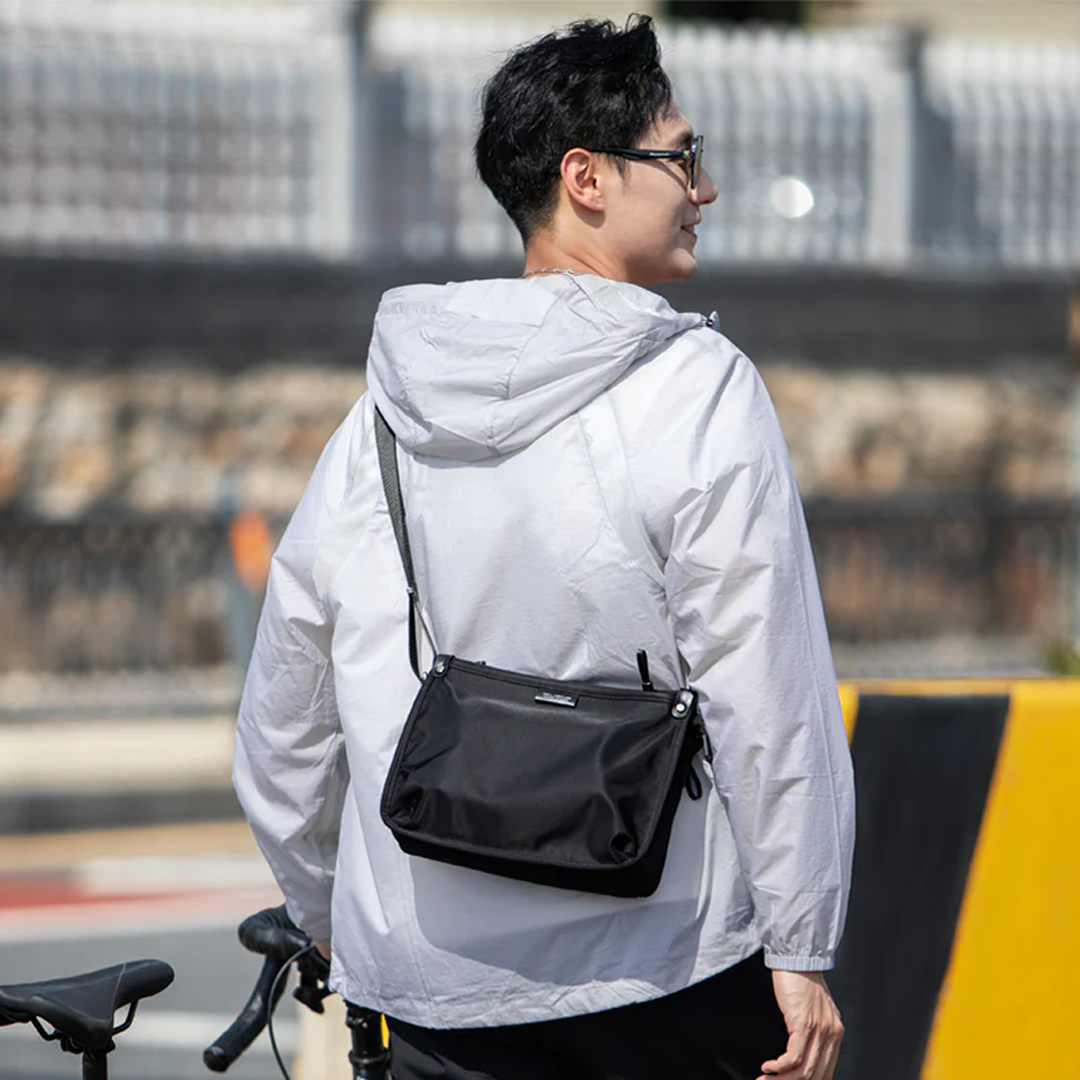 Mark Ryden MR422 Crossbody Bag - Tas Selempang Sling - BLACK